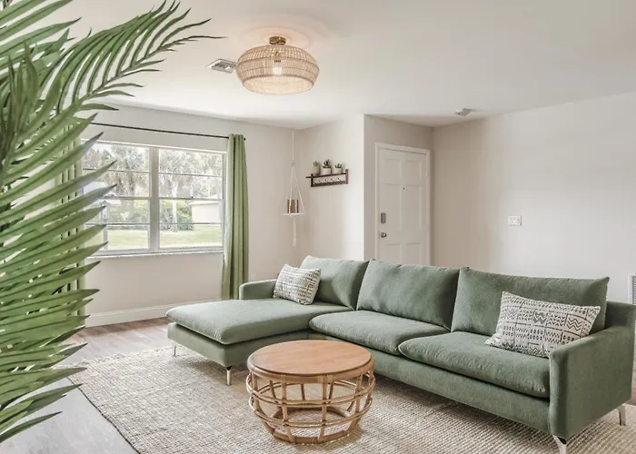 Boho Retreat W Pool & Beach Access