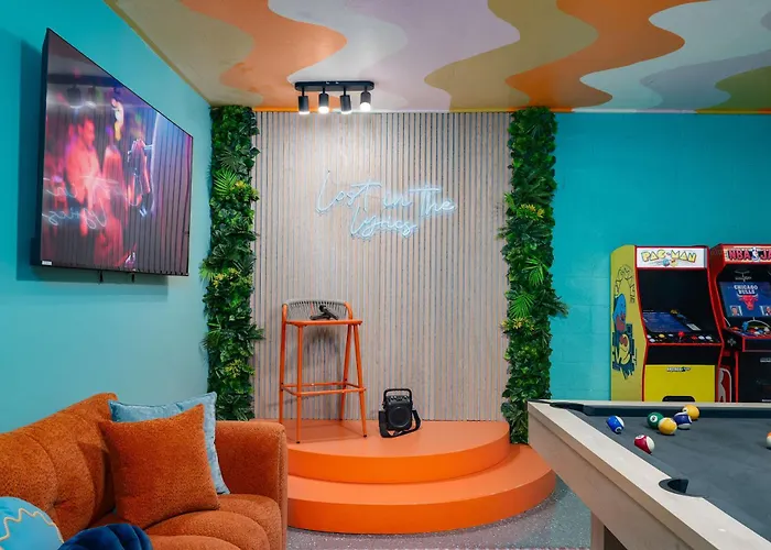 5 Mi To Beach Game Room With Karaoke Grill